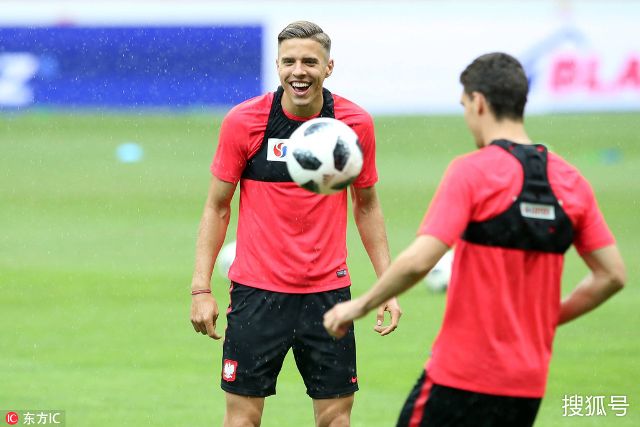 轻小将的勇 轻小将的勇